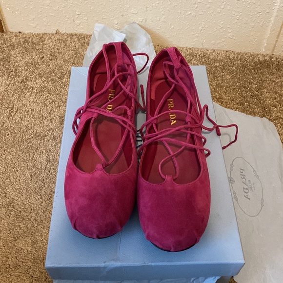 Authentic Prada lace up ballet flat - Picture 2 of 10